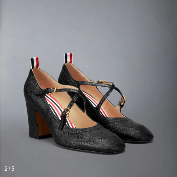 Thom Browne Shoes - Thom Browne Black PEBBLE GRAIN CRISS CROSS HEELED THOM JOHN 75MM